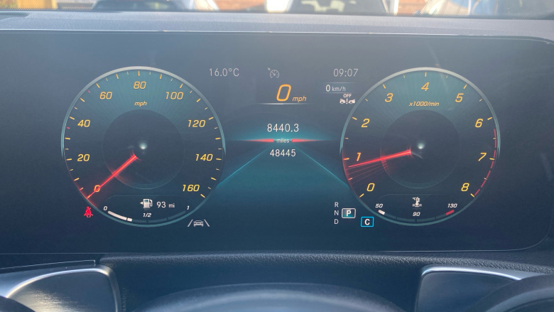 Mercedes-Benz GLB 200 AMG Line Premium + Night Ed 5dr 7G-Tronic Petrol Estate